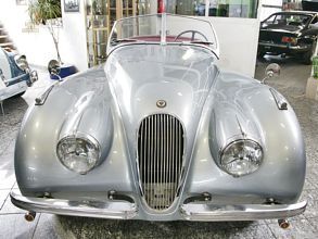 Jaguar XK 120 Roadster 051