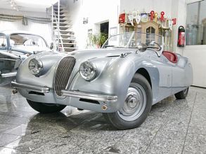 Jaguar XK 120 Roadster 051