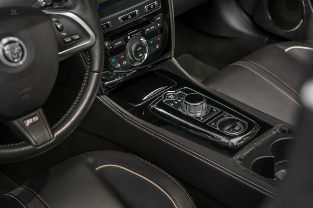 Herando - Jaguar 5.0 V8 XKR-S Cabriolet 550PS