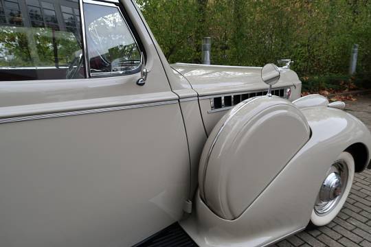 Packard 1 20 Cabriolet (1940)