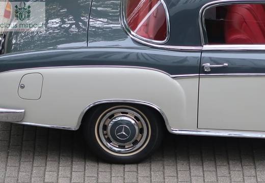 Mercedes 220 SE Coupé (1960)