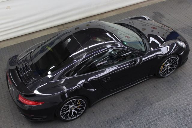 Herando Porsche 991 Turbo S Bose Schiebedach Sportsitze