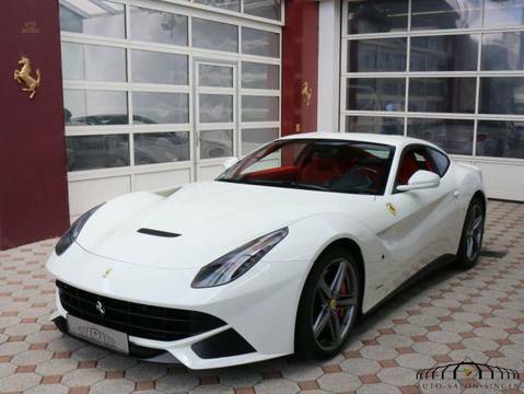 Ferrari F12 Berlinetta Bianco Avus* Rosso Ferrari* 