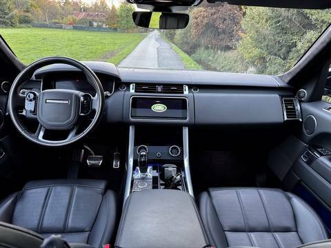 Cockpit und Vordersitze