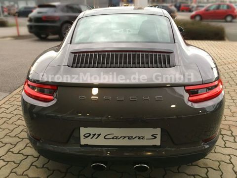 Porsche 911 Carrera S Grau Metallic Automatik