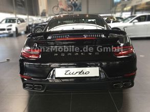 Porsche 911 Turbo Tiefschwarzmetallic Automatik