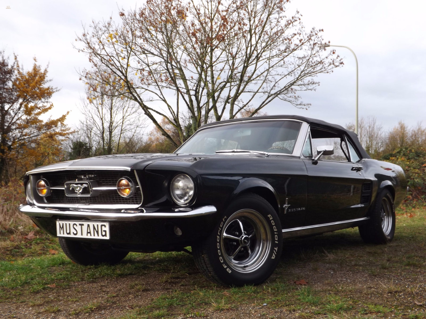 Herando Ford Mustang V8 Cabriolet Oldtimer Fantastisch