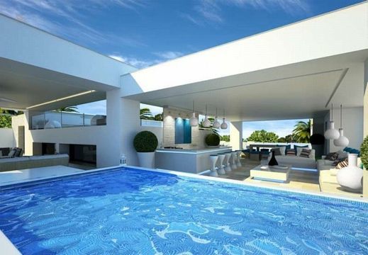 Luxus-Villa in El Paraiso