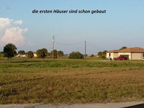 erste Häuser entstehen