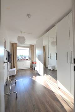 Arbeits-/Kinderzimmer leer