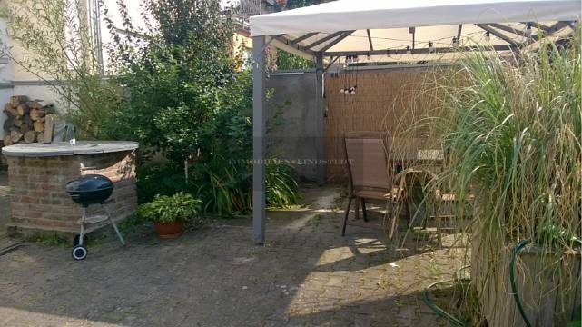 SIE MÖCHTEN NOCH MEHR BILDER SEHEN? JETZT DEN 360° RUNDGANG ANFORDERN!