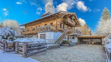 KITZIMMO-Luxus-Stadtvilla in KitzbÃ¼hel.