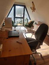 Büro mit Besprechung