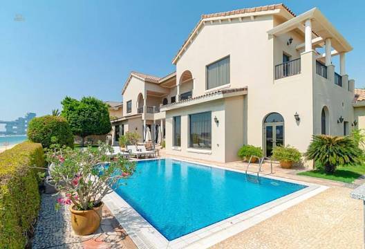 Luxuriöse Villa mit atemberaubendem Ausblick , Palm Jumejrah, Villa Signature,  6BR
