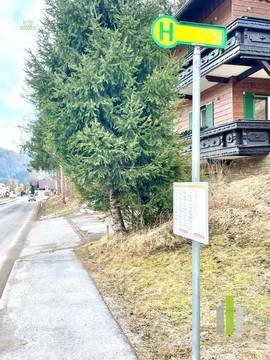 Bushaltestelle vor der HaustÃ¼re