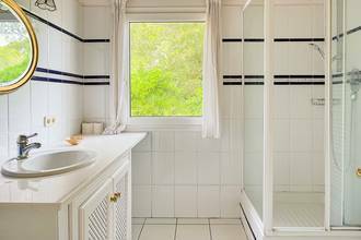 ...Duschbad en Suite