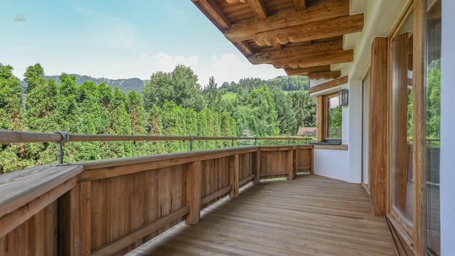 KITZIMMO-exklusive Luxusvilla auf der Bichlalm - Immobilien KitzbÃ¼hel.