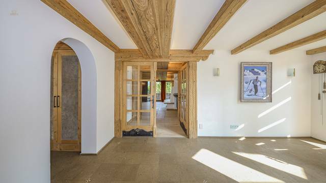 KITZIMMO-Exklusive Luxusvilla mit Freizeitwohnsitz auf der Bichlalm - Immobilien KitzbÃ¼hel.
