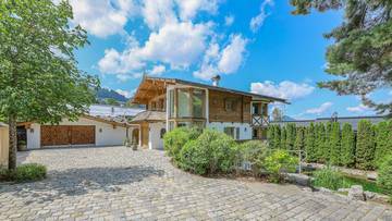KITZIMMO-Exklusive Luxusvilla mit Freizeitwohnsitz auf der Bichlalm - Immobilien KitzbÃ¼hel.