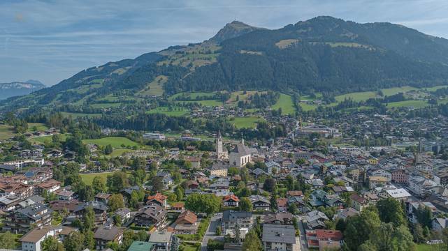 KITZIMMO-Exklusive Erdgeschossmaisonette in zentraler Toplage kaufen - Immobilien KitzbÃ¼hel.