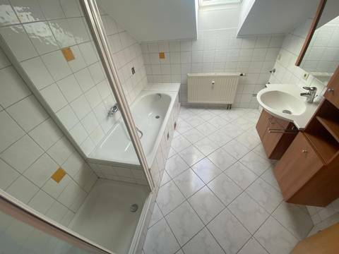 Bad/Dusche