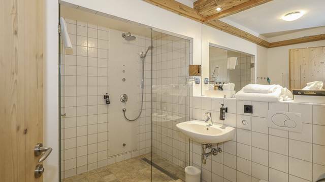 KITZIMMO-Garten Apartment mit touristischer Widmung kaufen - Immobilien KitzbÃ¼hel.