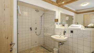 KITZIMMO-Garten Apartment mit touristischer Widmung kaufen - Immobilien KitzbÃ¼hel.