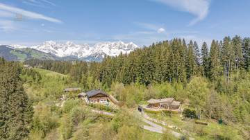 KITZIMMO-einzigartiges Anwesen mit Blick auf den Schwarzsee - Immobilien KitzbÃ¼hel.