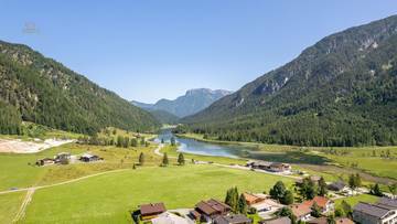 KITZIMMO-hochwertiges Haus mit groÃem GrundstÃ¼ck - Immobilien St. Ulrich am Pillersee kaufen.