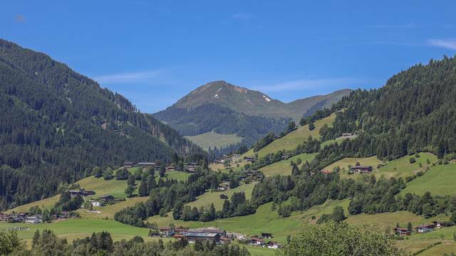 KITZIMMO-Neubauvilla in sonniger Top-Ruhelage kaufen - Immobilien Jochberg.