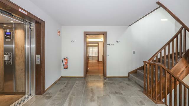 KITZIMMO-Luxus-Suite mit Zugang in ein 5-Sterne-Hotel - Immobilien KitzbÃ¼hel.