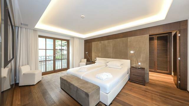 KITZIMMO-Luxus-Suite mit Zugang in ein 5-Sterne-Hotel - Immobilien KitzbÃ¼hel.