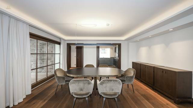 KITZIMMO-Luxus-Suite mit Zugang in ein 5-Sterne-Hotel - Immobilien KitzbÃ¼hel.