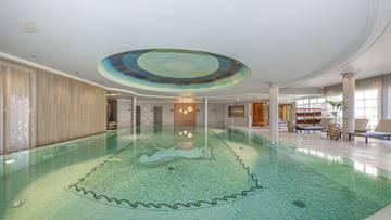 KITZIMMO-Luxus-Suite mit Zugang in ein 5-Sterne-Hotel - Immobilien KitzbÃ¼hel.