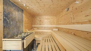 KITZIMMO-Luxusvilla mit Freizeitwohnsitz kaufen - Immobilien KitzbÃ¼hel.