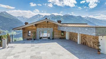 KITZIMMO-Luxusvilla mit Freizeitwohnsitz kaufen - Immobilien KitzbÃ¼hel.
