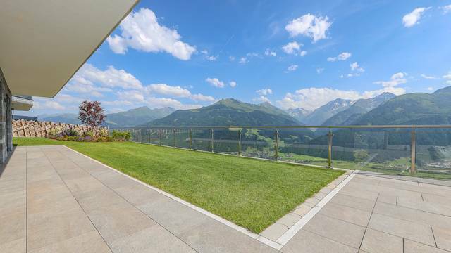 KITZIMMO-Luxusvilla mit Freizeitwohnsitz kaufen - Immobilien KitzbÃ¼hel.
