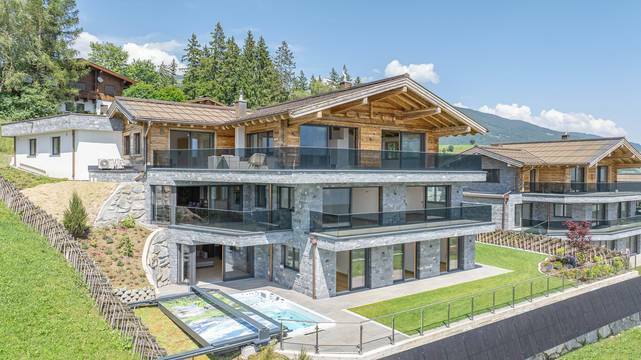 KITZIMMO-Luxusvilla mit Freizeitwohnsitz kaufen - Immobilien KitzbÃ¼hel.