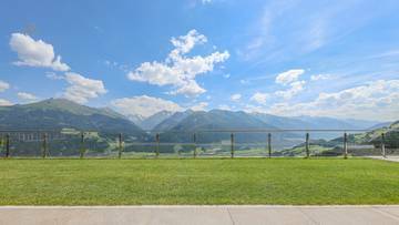 KITZIMMO-Luxusvilla mit Freizeitwohnsitz kaufen - Immobilien KitzbÃ¼hel.