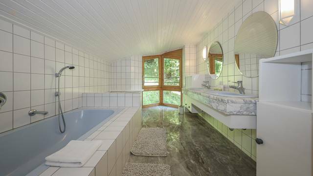 KITZIMMO-Ferienhaus in sonniger Ruhelage kaufen - Immobilien Zell am See.