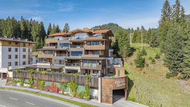 KITZIMMO-Luxus-Penthouse mit Freizeitwohnsitz kaufen - Immobilien Salzburg Tirol KitzbÃ¼hel.