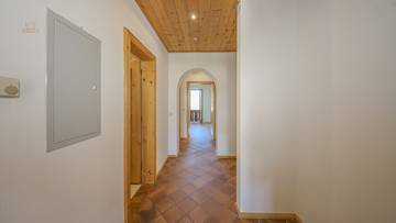 KITZIMMO-Dachgeschosswohnung in sonniger Ruhelage - Immobilien Jochberg.