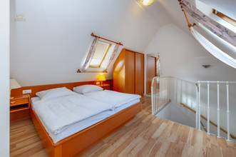 Schlafzimmer 2. OG