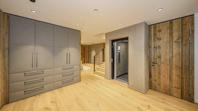 KITZIMMO-Luxus-Neubauvilla mit Pool in Toplage kaufen - Immobilien Ellmau.
