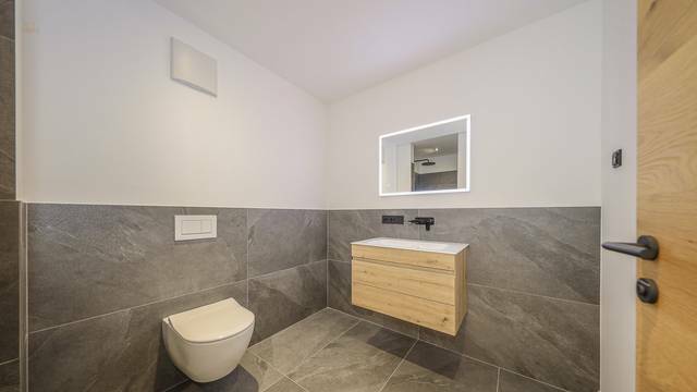 KITZIMMO-Hochwertiges Penthouse in Toplage kaufen - Immobilien St. Johann kaufen.