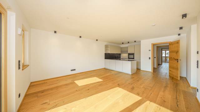 KITZIMMO-Hochwertiges Penthouse in Toplage kaufen - Immobilien St. Johann kaufen.