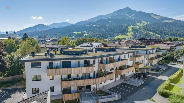 KITZIMMO-Hochwertiges Penthouse in Toplage kaufen - Immobilien St. Johann kaufen.