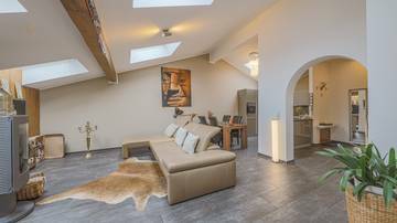 KITZIMMO-exklusive Dachgeschosswohnung kaufen - Immobilien KitzbÃ¼hel.