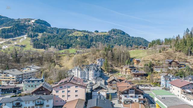 KITZIMMO-Stadthaus mit Baugenehmigung kaufen - Immobilien KitzbÃ¼hel.