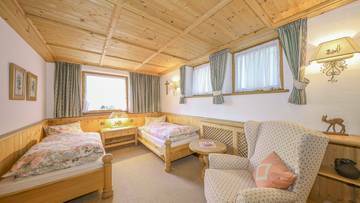 KITZIMMO-Landhaus mit Freizeitwohnsitz in Toplage - Immobilie kaufen Reith.